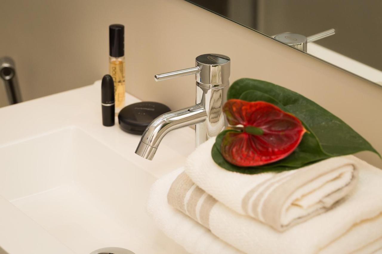 126 Gracchi Suites Rome Bagian luar foto
