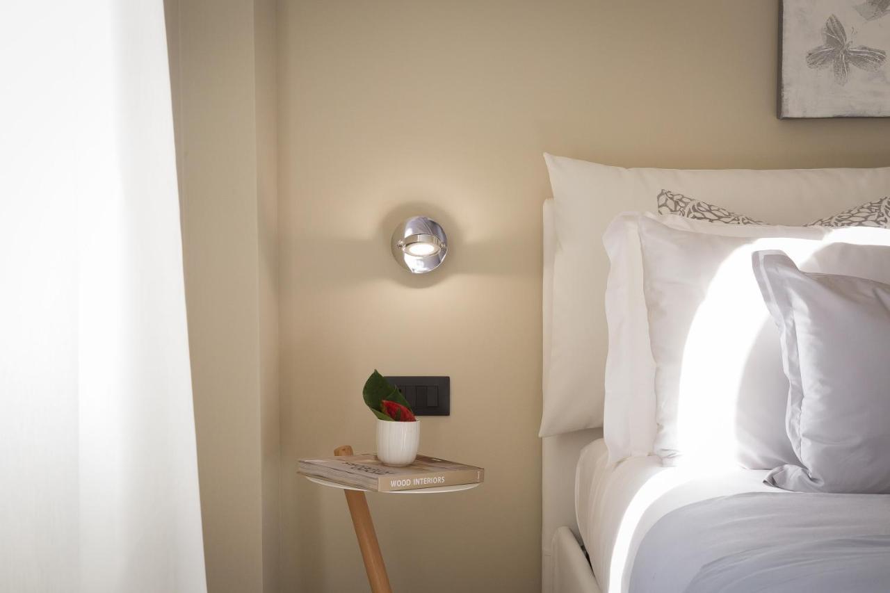 126 Gracchi Suites Rome Bagian luar foto