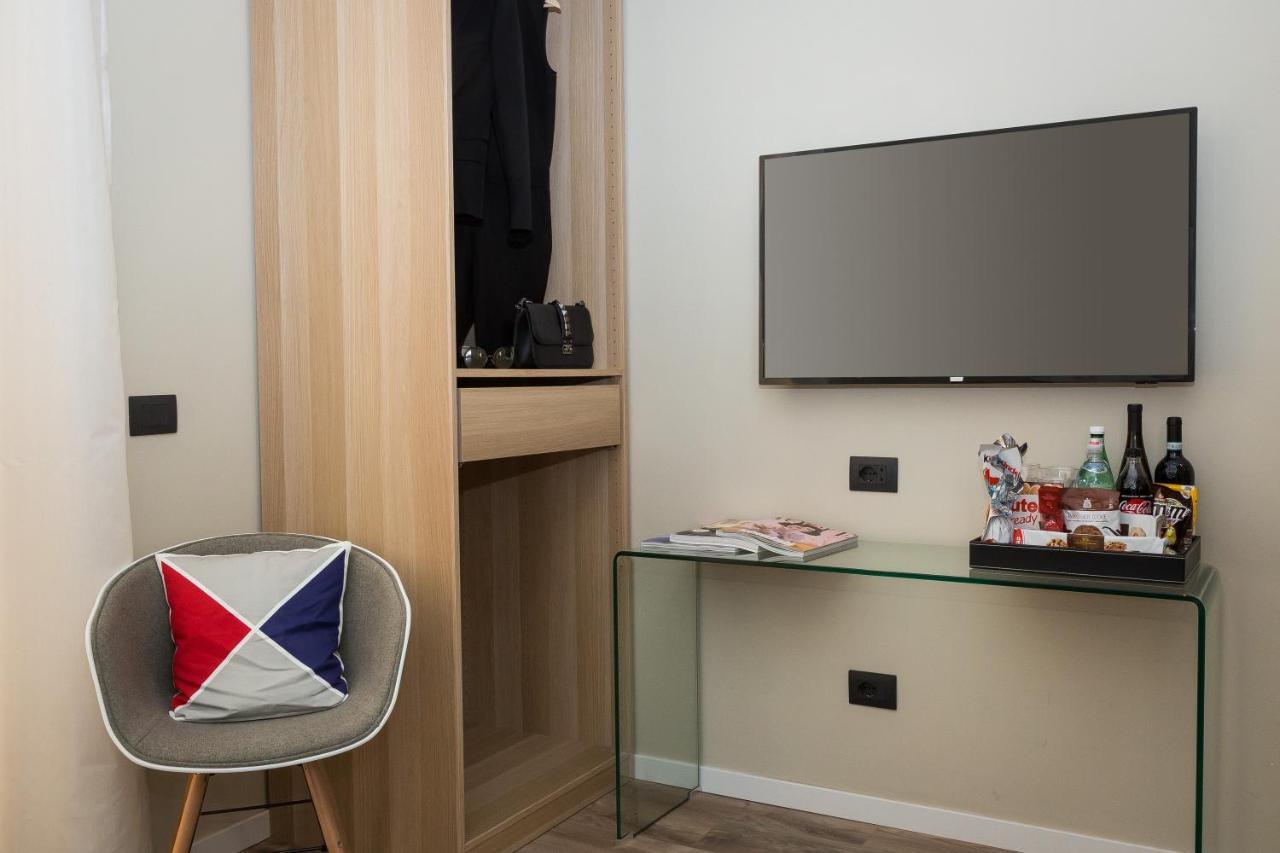 126 Gracchi Suites Rome Bagian luar foto