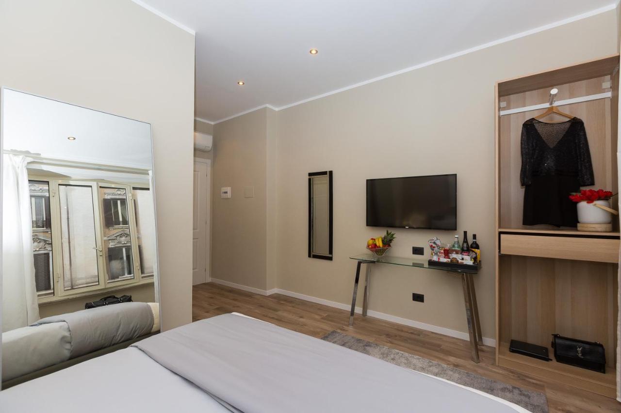 126 Gracchi Suites Rome Bagian luar foto